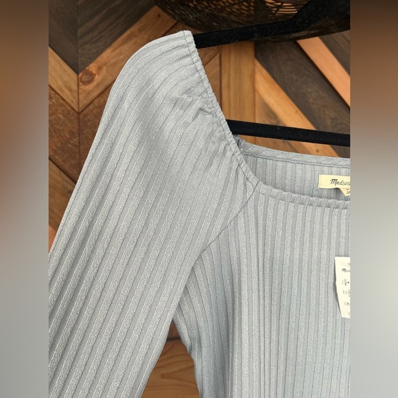 NWT Ribbed Square-Neck Long-Sleeve Tee Size Medium - Picture 8 of 14